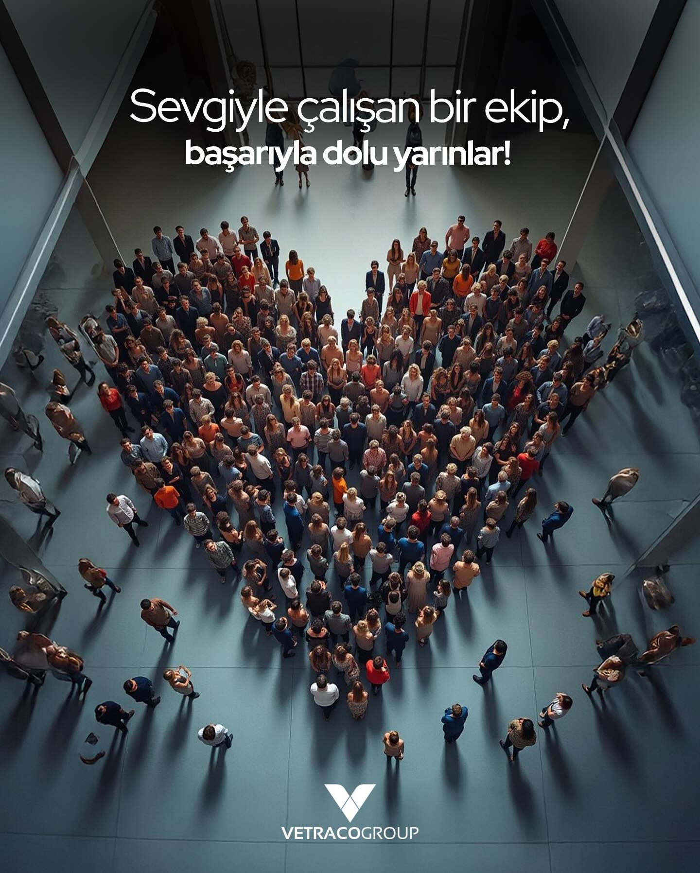 Sevgiyle çalışan ekip başarıyla dolu yarınlar